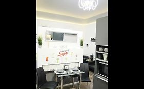 Your Lovely Home In The Heart Of Budapest